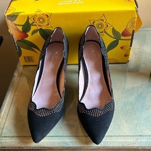 Anthropologie Scalloped Studded Black Suede Pumps Heels